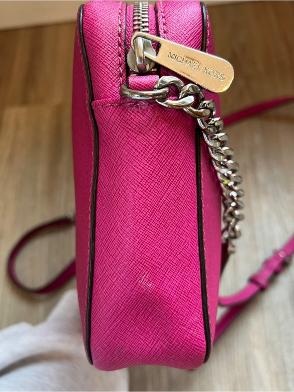 Michael Kors Jet Set Large Saffiano Crossbody Hibiscus Pink purse handbag - Picture 4 of 13